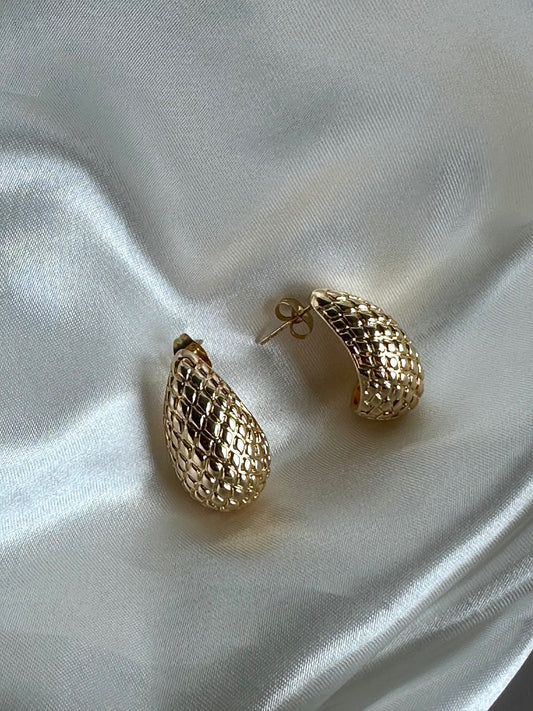 Boucles d'oreilles dorées texturées